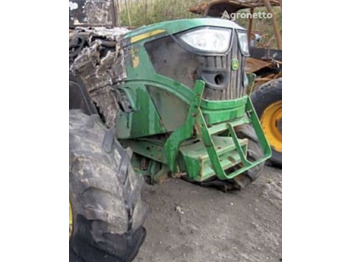 Traktori JOHN DEERE 6115R