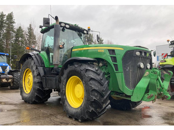 Traktori JOHN DEERE 8330