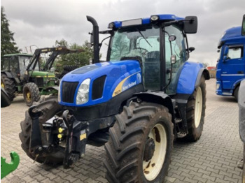 Traktori NEW HOLLAND T6.155