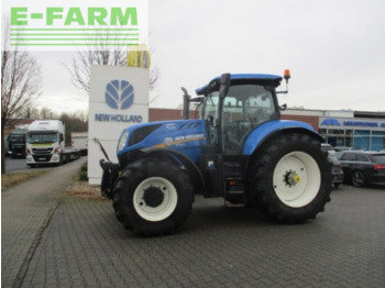 Traktori NEW HOLLAND T7.230