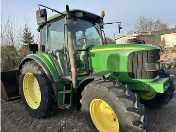 Traktori JOHN DEERE 6320