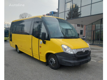 Minibussi IVECO