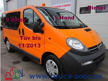 OPEL Vivaro 1.9 CDTI 9 Sitze Tüv bis 11/2013 AHK - Minibussi