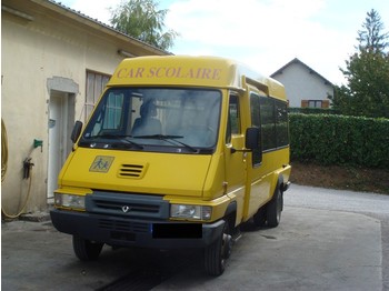 RENAULT  - Bussi