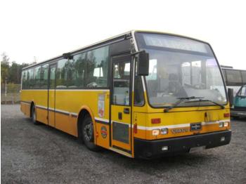 Volvo VanHool A600 - Turistibussi