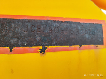 Pyöräkuormaaja JCB 409