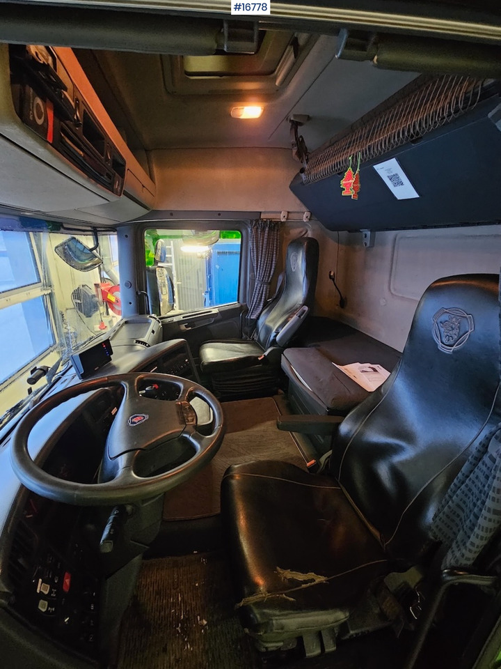 Puhtaanpitoauto Scania R420: kuva Puhtaanpitoauto Scania R420