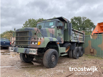 Freightliner M917A1 - Kuorma-auto