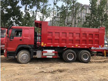 Kippiauto kuorma-auto Sinotruk HOWO 371 Dump truck: kuva Kippiauto kuorma-auto Sinotruk HOWO 371 Dump truck