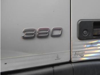 Pressukapelli kuorma-auto Volvo FM 380: kuva Pressukapelli kuorma-auto Volvo FM 380