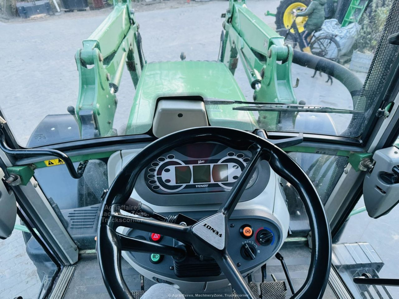 Traktori Fendt 310 VARIO: kuva Traktori Fendt 310 VARIO