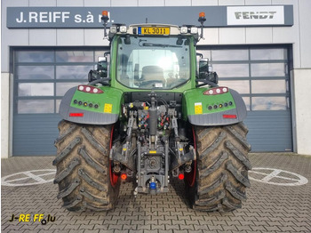 Fendt 724 - Traktori: kuva  Fendt 724 - Traktori