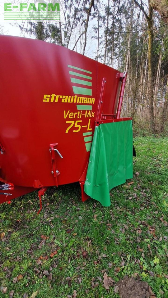 Seosrehuvaunu Strautmann verti mix 75: kuva Seosrehuvaunu Strautmann verti mix 75