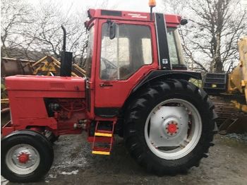 INTERNATIONAL 785 - Traktori