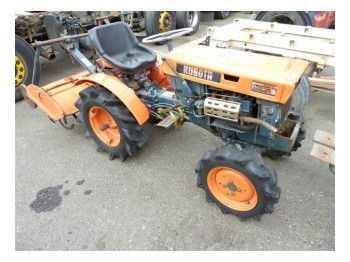 Kubota B6000 - Traktori