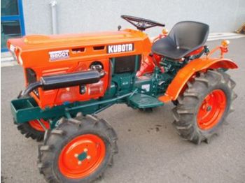 Kubota B6001 DT - 4X4 - Traktori