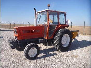Kubota M6950 - Traktori