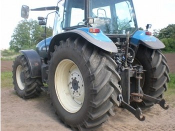 New Holland New Holland 8560 - Traktori
