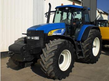 New Holland TM 190 - Traktori