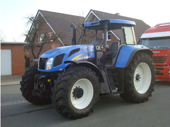 New Holland TVT 190 *Fronthydraulik*Unfall* - Traktori