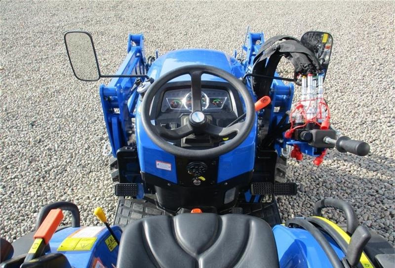 Traktori Solis 26 6+2 gearmaskine med Servostyring og fuldhydraul