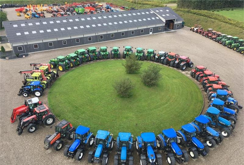 Traktori Solis 50 Fabriksny traktor med 2 års garanti.