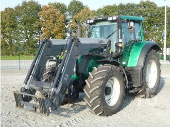 Valtra N142V - Traktori