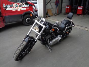 Harley Davidson Softail Breakout  - Moottoripyörä
