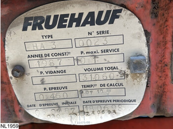 Säiliöpuoliperävaunu Fruehauf Bitum 31060 Liter: kuva Säiliöpuoliperävaunu Fruehauf Bitum 31060 Liter