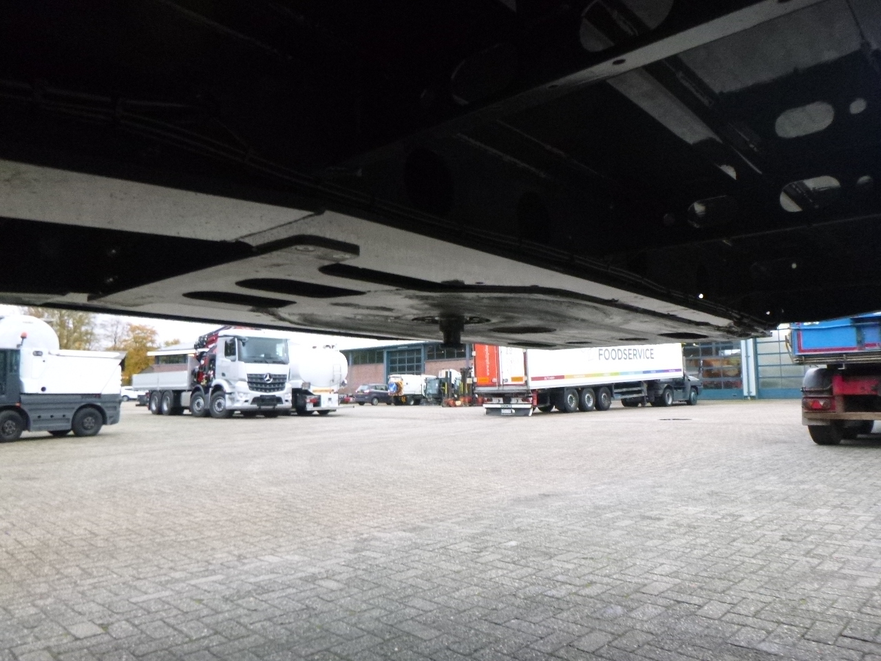 Uusi Apuvaunu puoliperävaunu Langendorf 3-axle semi-lowbed trailer 48T ext. 13.5 m + ramps: kuva Uusi Apuvaunu puoliperävaunu Langendorf 3-axle semi-lowbed trailer 48T ext. 13.5 m + ramps