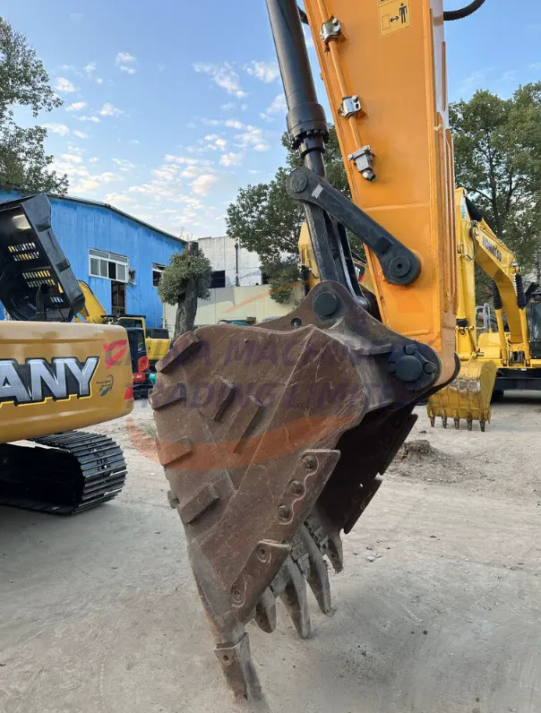Kaivuri Hot Sale Good Quality Low Working Hours Second Hand Heavy Duty Digger Used Hyundai 520 Used Crawler Excavator: kuva Kaivuri Hot Sale Good Quality Low Working Hours Second Hand Heavy Duty Digger Used Hyundai 520 Used Crawler Excavator
