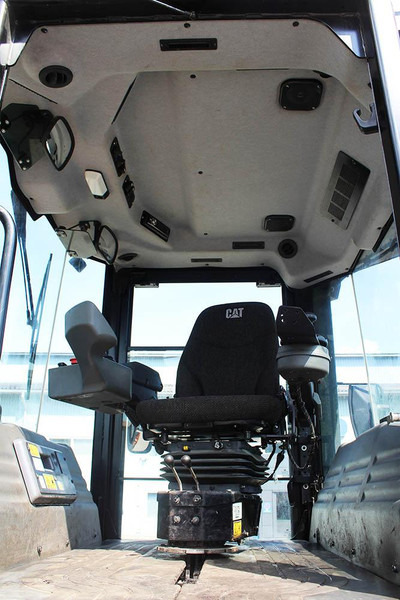 Jyrä Caterpillar CD10