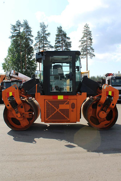 Jyrä Caterpillar CD10