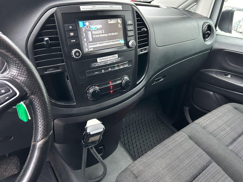 Pieni pakettiauto Mercedes-Benz Vito + CARRIER NEOS 100 / TULOSSA