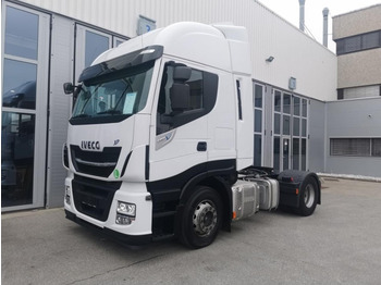 Vetopöytäauto IVECO Stralis