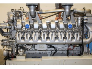 MTU DDC V16 - Moottori