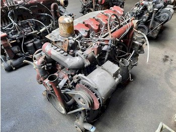 Moottori - Kuorma-auto Renault 6 CILINDER: kuva Moottori - Kuorma-auto Renault 6 CILINDER