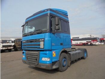 DAF XF 105.410 - vetopöytäauto