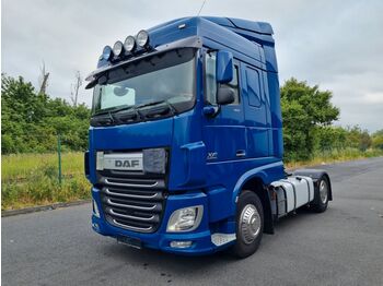 DAF XF 105.460 Space Cab  - vetopöytäauto