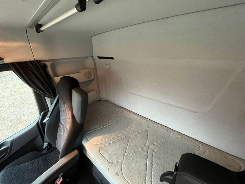 Vetopöytäauto Mercedes-Benz Arocs 3358 | 6X4 | 120 TON | Hydrauliikka | TULOSSA