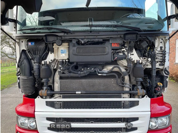 Vetopöytäauto Scania R520 V8 STREAMLINE / RETARDER / 2xTANK / AUTOMATIC / NAVI / TOP!!: kuva Vetopöytäauto Scania R520 V8 STREAMLINE / RETARDER / 2xTANK / AUTOMATIC / NAVI / TOP!!
