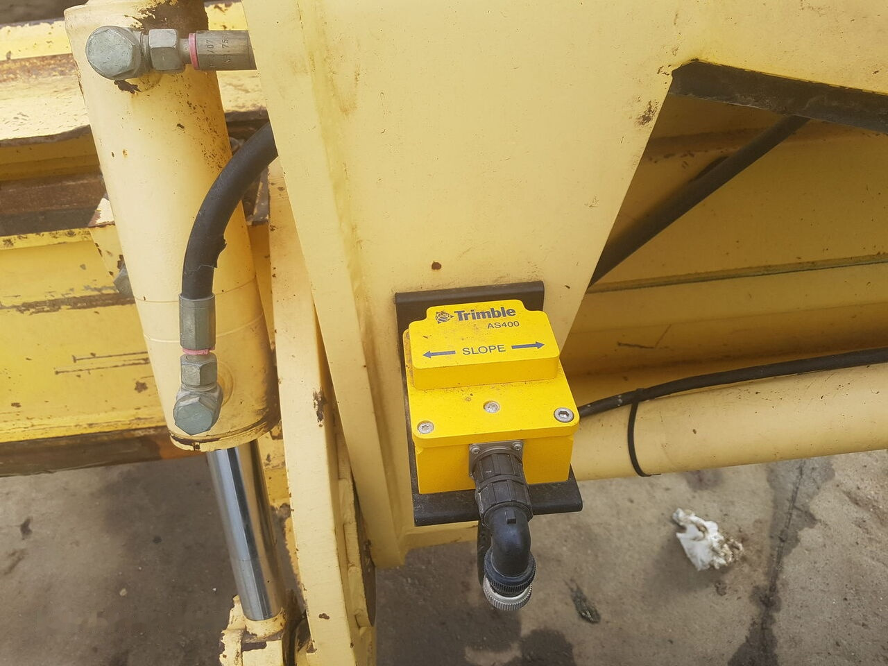 HBM-Nobas BG 190 TA - Tiehöylä: kuva HBM-Nobas BG 190 TA - Tiehöylä