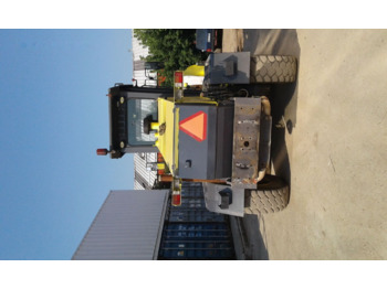 HBM-Nobas HBM 230 - Tiehöylä: kuva HBM-Nobas HBM 230 - Tiehöylä