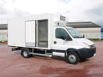 Iveco 60C15 65 70 DAILY KUHLKOFFER THERMOKING V500 A/C  - Kylmäauto: kuva Iveco 60C15 65 70 DAILY KUHLKOFFER THERMOKING V500 A/C  - Kylmäauto