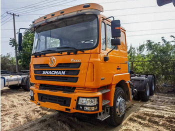 SHACMAN F3000 6x4 drive 10 wheeled tractor unit truck rig HOWO SINOTRUK - Vetopöytäauto: kuva SHACMAN F3000 6x4 drive 10 wheeled tractor unit truck rig HOWO SINOTRUK - Vetopöytäauto