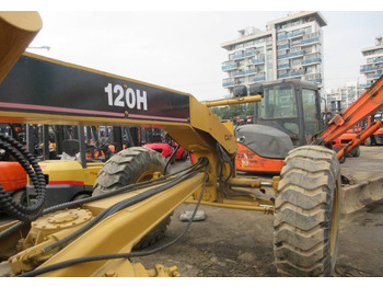 Caterpillar 120 H - Tiehöylä: kuva Caterpillar 120 H - Tiehöylä