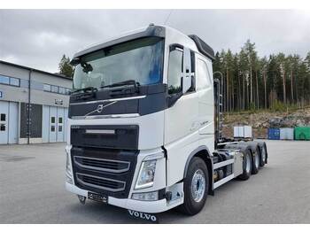 Volvo FH540 8x4 koukkuauto Hiab XR24SL - Koukkulava kuorma-auto: kuva Volvo FH540 8x4 koukkuauto Hiab XR24SL - Koukkulava kuorma-auto
