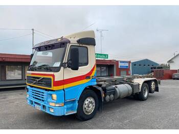 Volvo FM12 - Kuorma-auto - vaijerivaihtolava: kuva Volvo FM12 - Kuorma-auto - vaijerivaihtolava