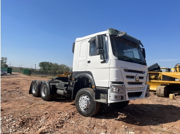 SINOTRUK Howo tractor unit 371 - Vetopöytäauto: kuva SINOTRUK Howo tractor unit 371 - Vetopöytäauto