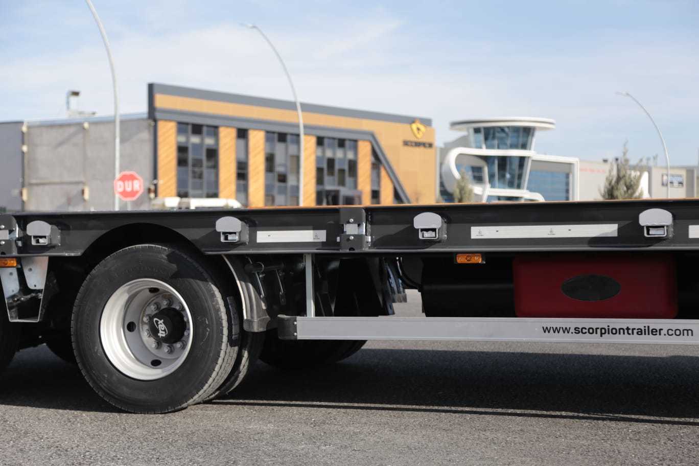 SCORPION TRAILER undefined: kuva SCORPION TRAILER undefined